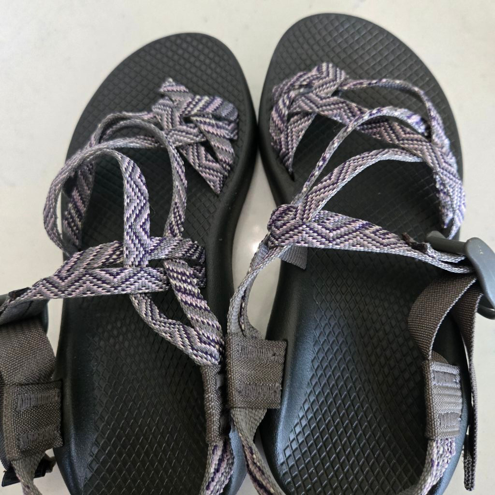 Women's Chaco Sandals Size 6 Purple and Gray - Picture 8 of 10